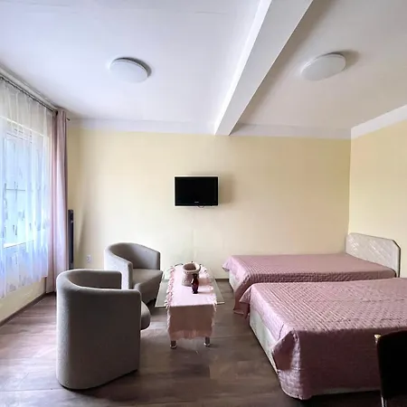 Сasa de vacaciones Balatonbozsoki Kuckó Enying